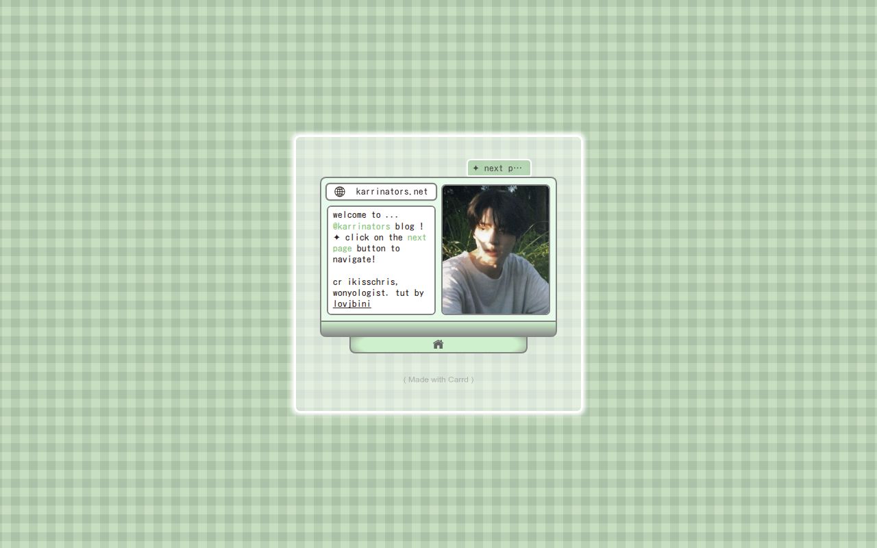 Carrd profile picture for @karris